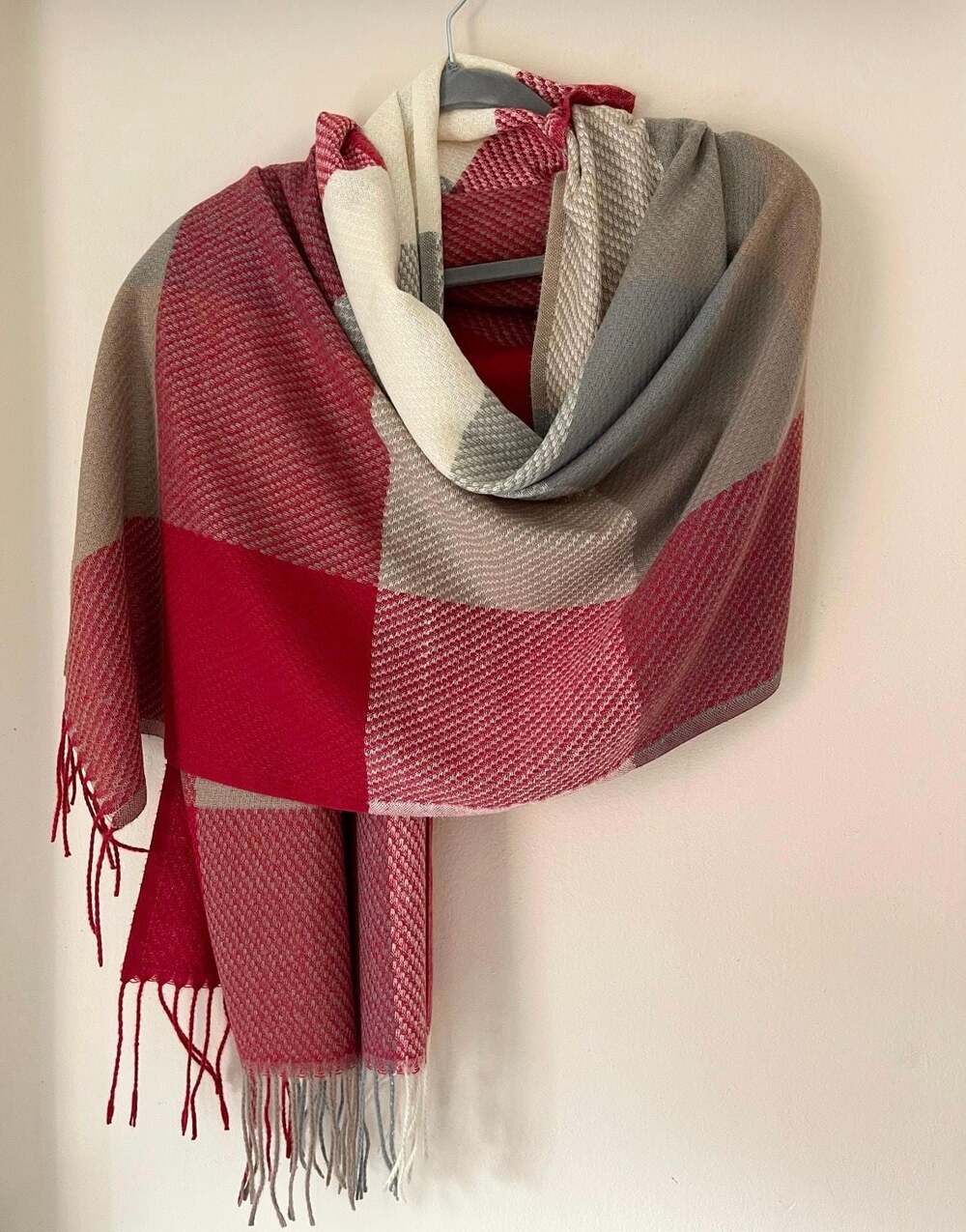 Wander Agio Block Check Reversible Woven Shawl Scarf in Red and Beige
